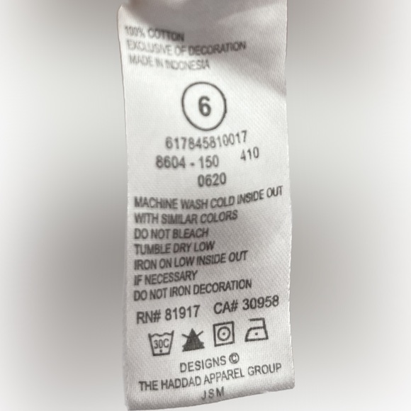 Boy’s Nike “Awesome” Long Sleeve Tee. Size 6. Color Grey and Black. - Picture 4 of 4